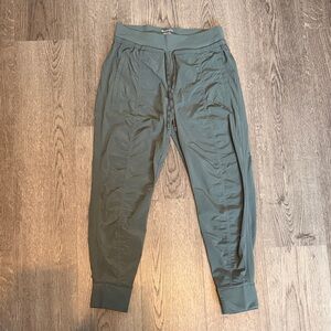 Athleta Women’s Olive Joggers